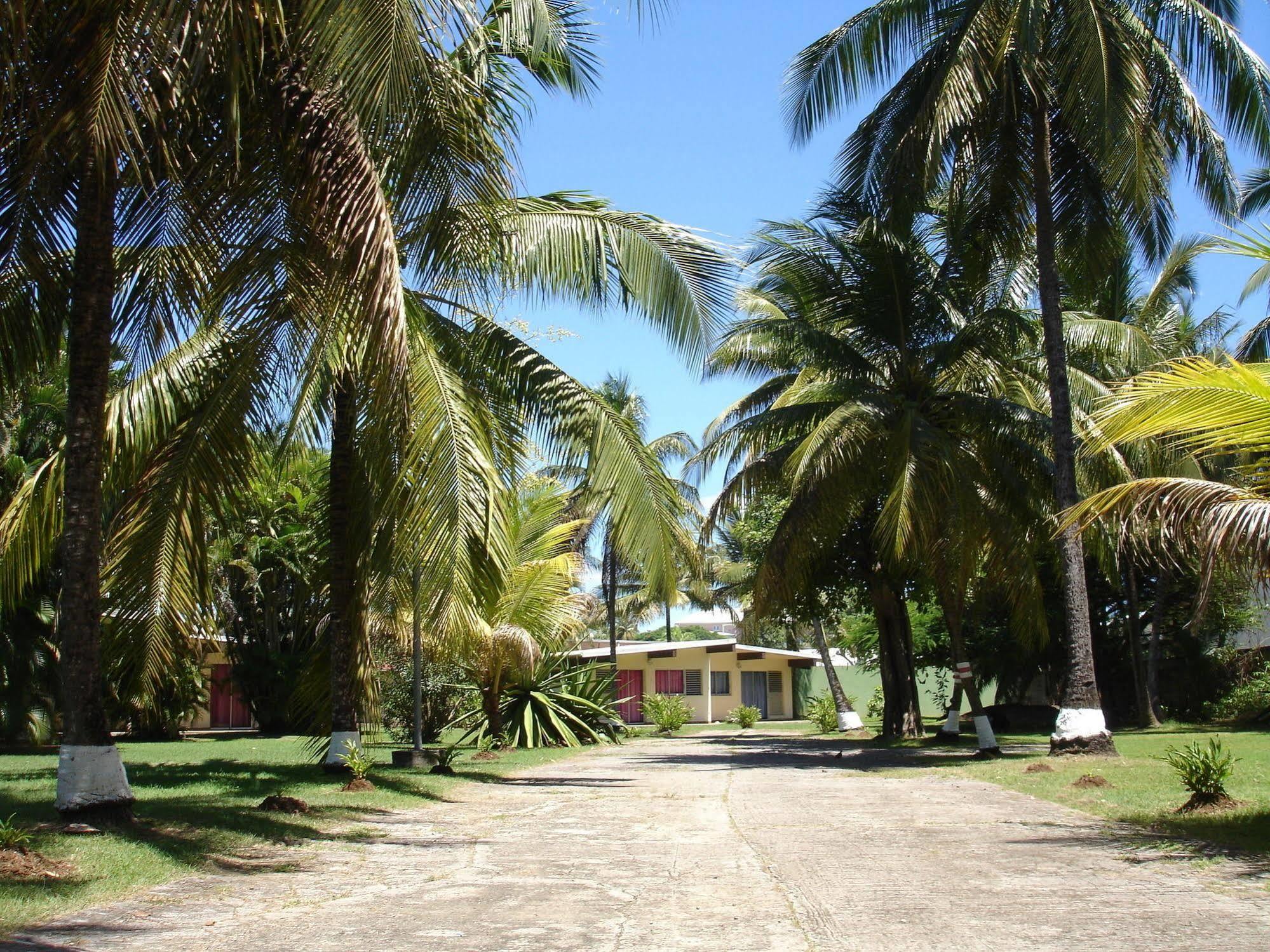 Alizes Bungalows サンタンヌ エクステリア 写真